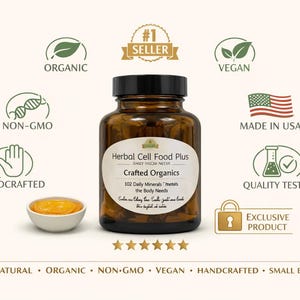 Peut inclure: Un flacon en verre brun avec un bouchon noir &eacute;tiquet&eacute; Herbal Cell Food Plus Crafted Organics, accompagn&eacute; d'ic&ocirc;nes pour bio, v&eacute;gan, sans OGM, fait main, test&eacute; et produit exclusif, avec un petit bol de substance orange &agrave; c&ocirc;t&eacute;.