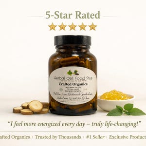 Peut inclure: Un flacon en verre brun rempli de g&eacute;lules sombres, &eacute;tiquet&eacute; Herbal Cell Food Plus par Crafted Organics. L'&eacute;tiquette liste des ingr&eacute;dients comme l'algue irlandaise, le varech et la bardane. &Agrave; c&ocirc;t&eacute; se trouvent des rondelles de bois et un bol de gel jaune.