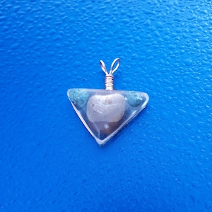 Isle Royale Greenstone ( chlorastrolite ) triangle  shaped resin necklace pendant