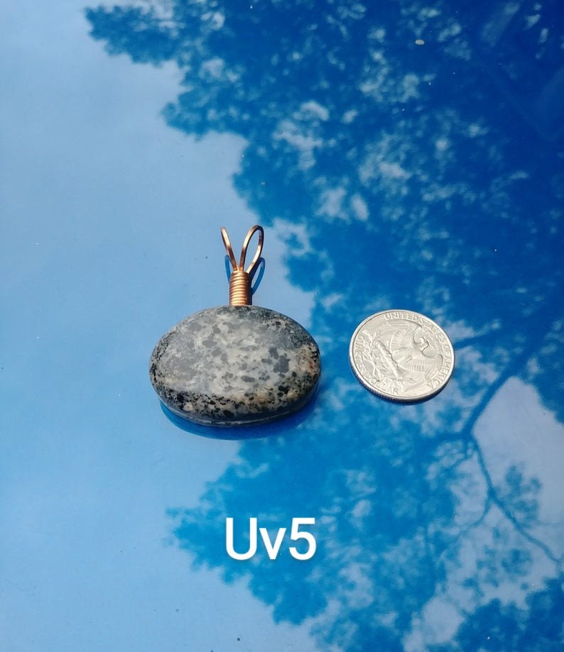 UVJewel necklace pendant Ultra Violet jewelry x 5 FREE SHIPPING