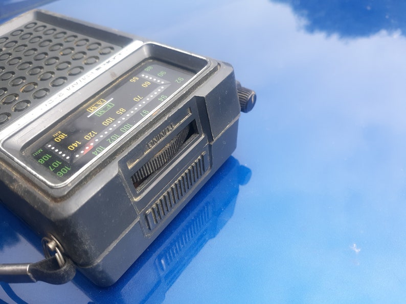 Old Vintage Precor AM FM Transistor Radio - Etsy