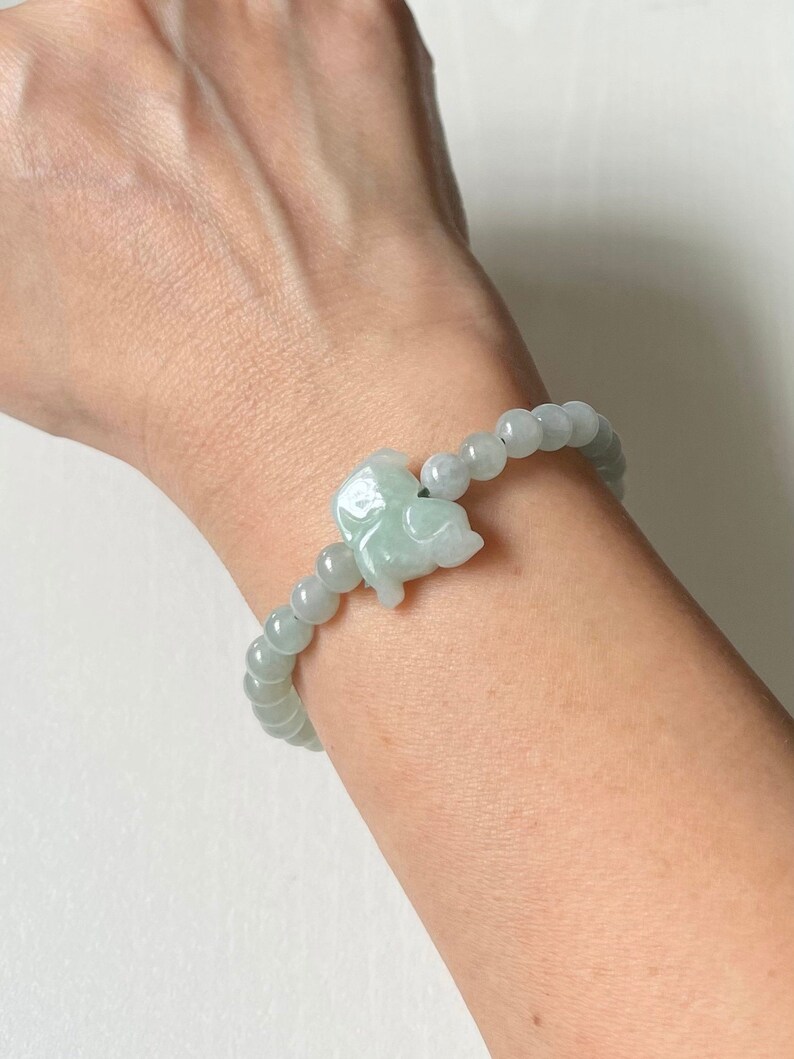 Natural Grade A Myanmar Light Green Jadeite animal charm Elastic Bracelet