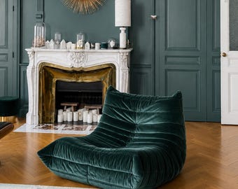 Togo loungestoel in smaragdgroen fluweel – Vintage Italiaanse design loungestoel geïnspireerd op Ligne Roset