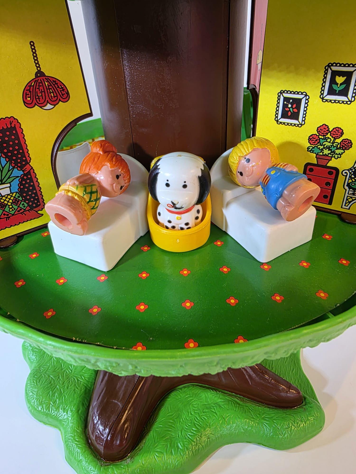 VTG Kenner Family Tree Tots Treehouse, 1975 (dolls )USA , 1977-83
