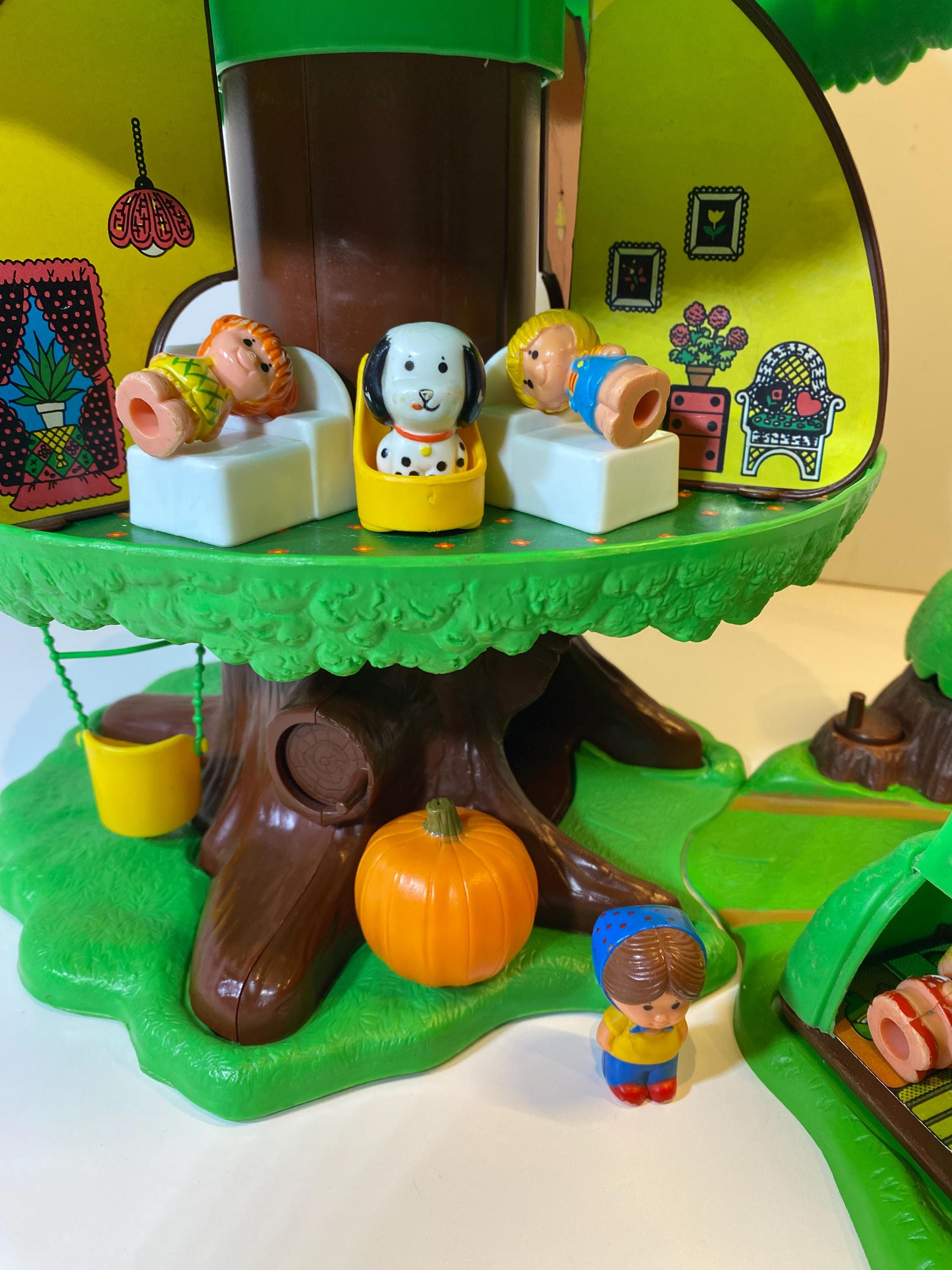 VTG Kenner Family Tree Tots Treehouse, 1975 (dolls )USA , 1977-83