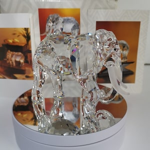 VTG Swarovski Duża figurka afrykańskiego słonia „Elephant” Kryształowa figurka, 1993 SCS Roczna edycja Austria Frosted z pudełkiem i certyfikatem