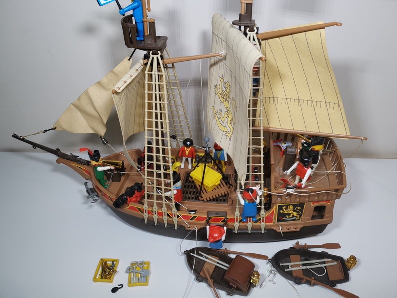 playmobil pirate ship vintage