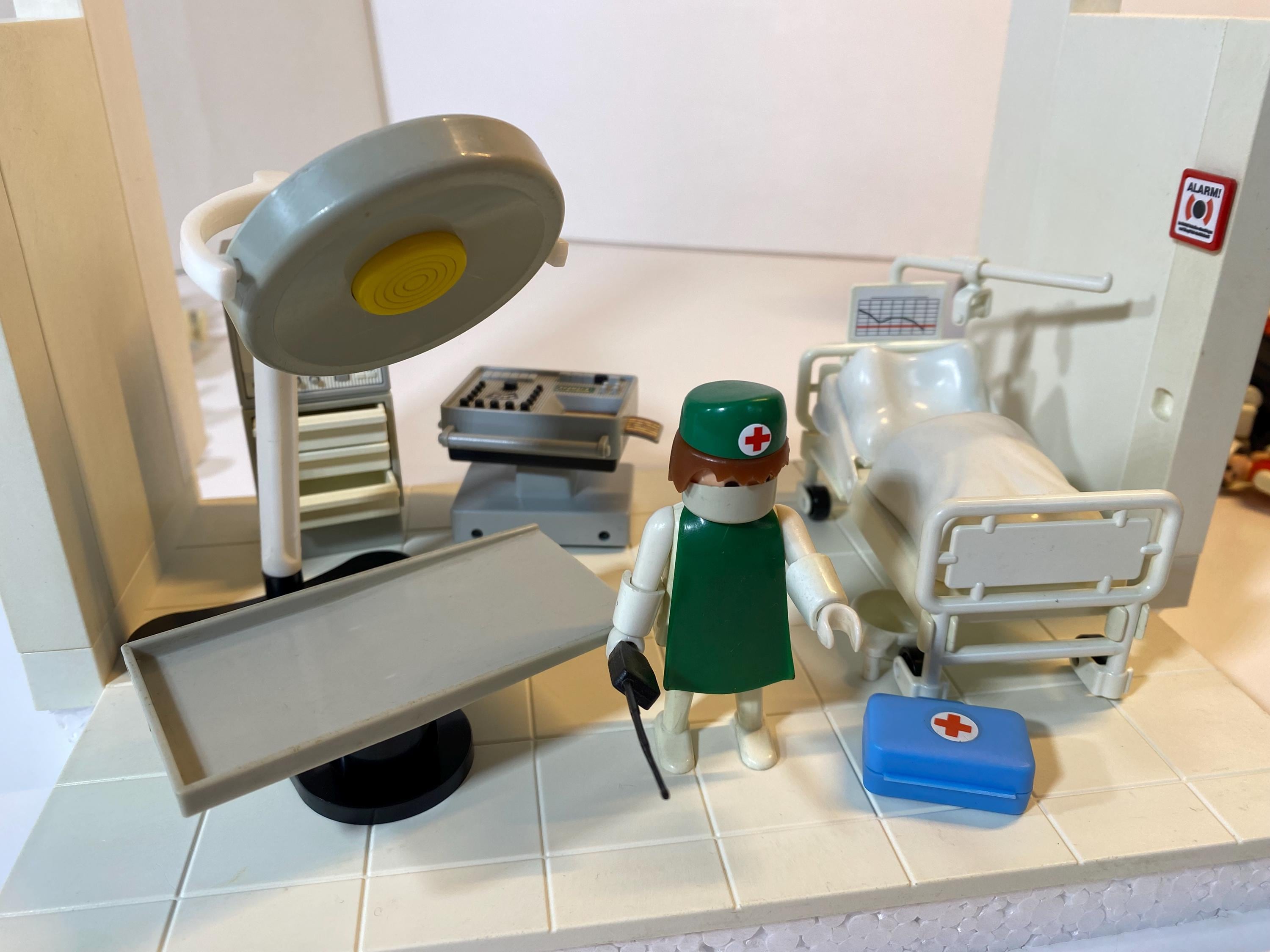 VTG Playmobil 3217 Doctor's Car 1977,3456 S1v1 Ambulance 1984