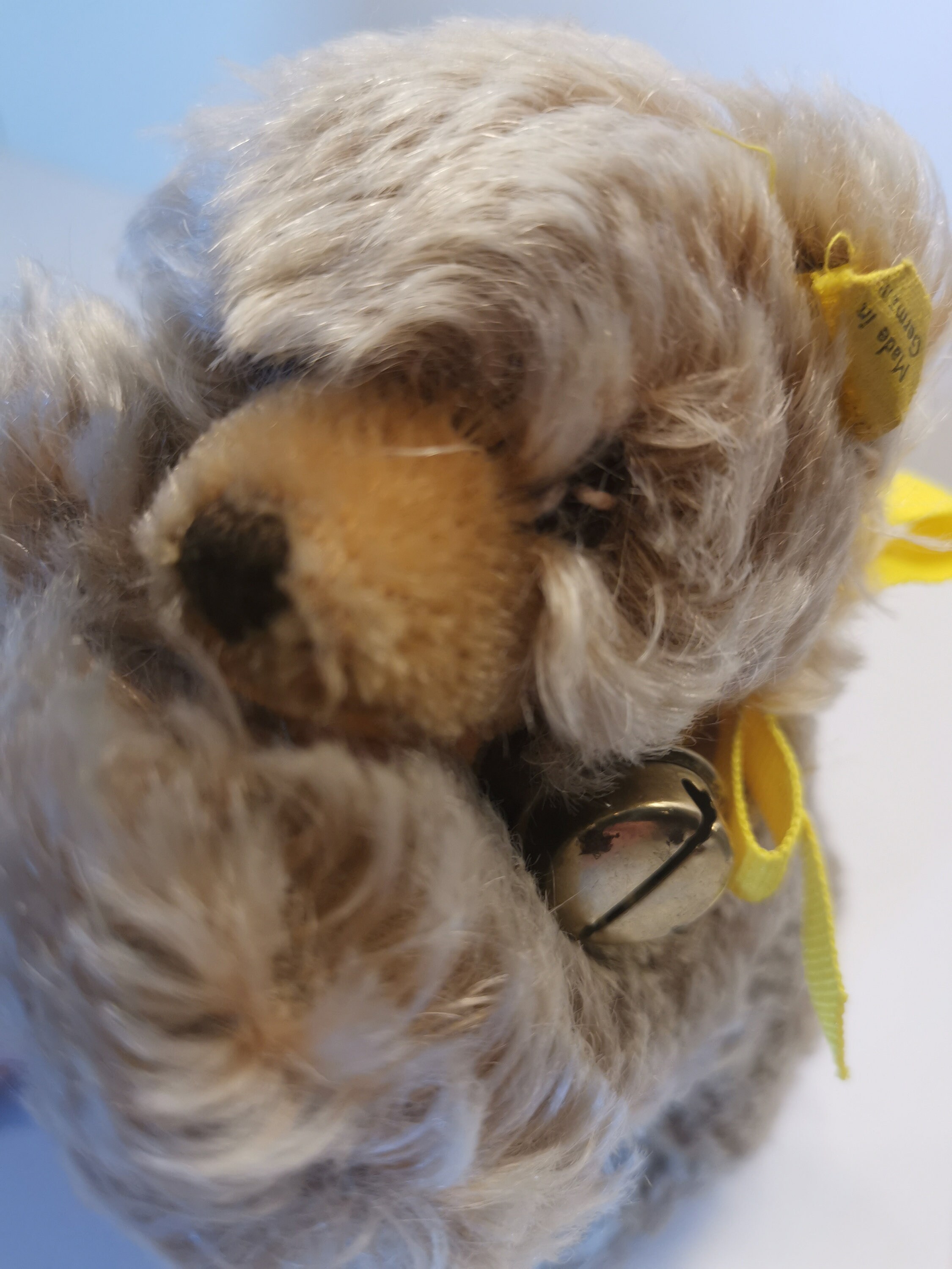 寝転び　ゾッティ VTG シュタイフ フロッピー ゾッティ 眠っている横たわっている