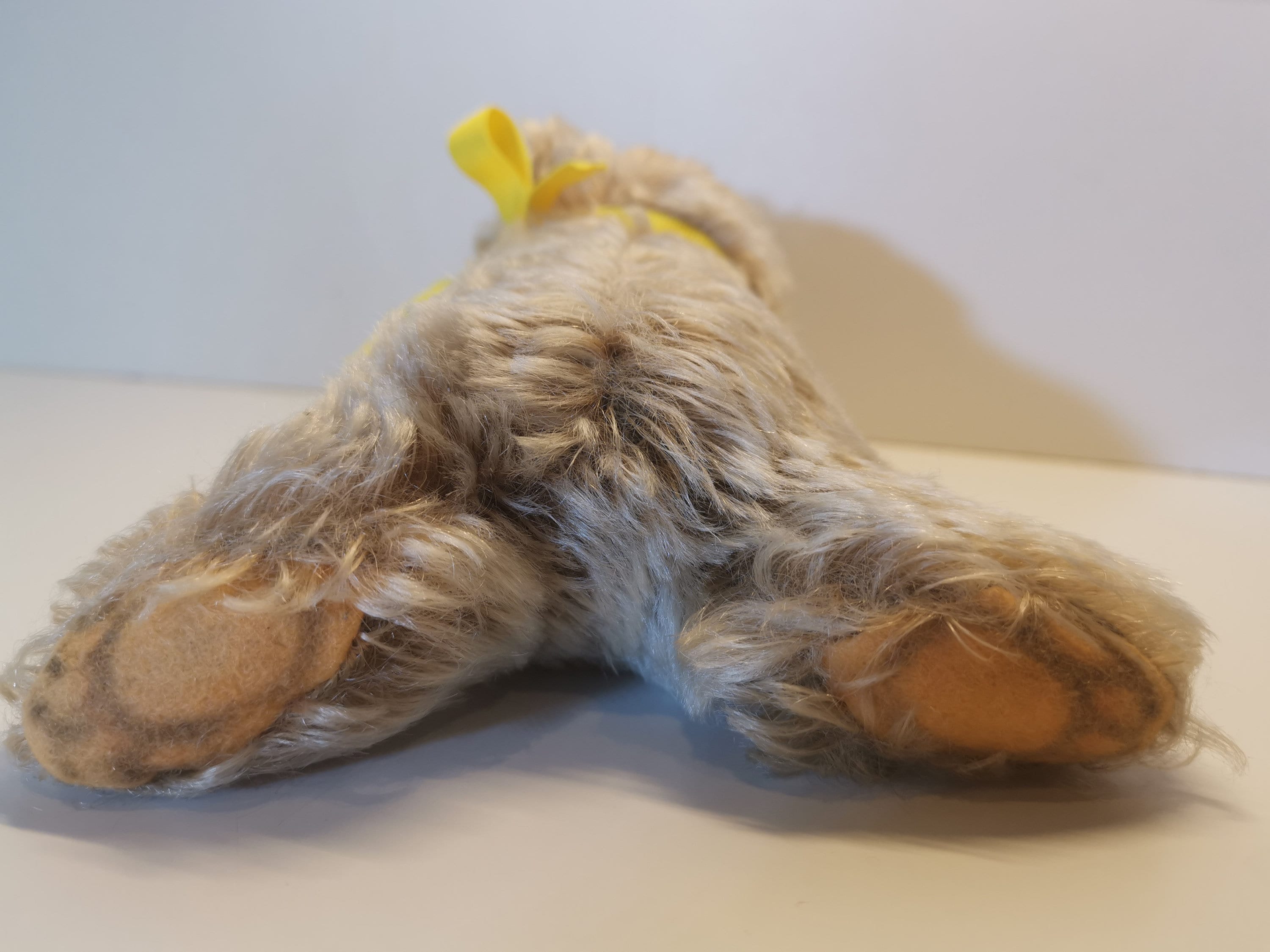 寝転び　ゾッティ VTG シュタイフ フロッピー ゾッティ 眠っている横たわっている