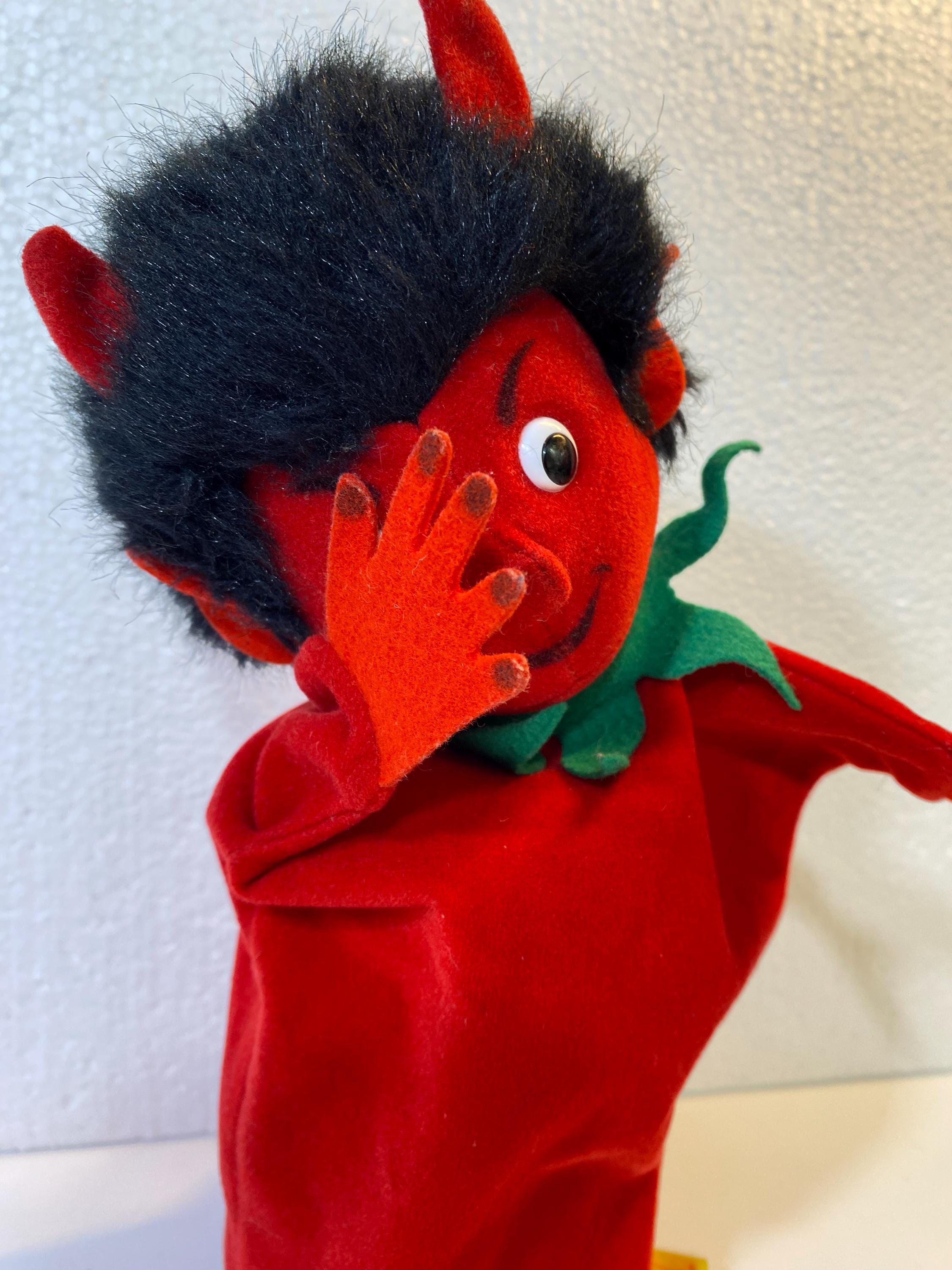 VTNG STEIFF 赤いハンドパペット悪魔 7070/28 、Handpuppe Teufel Rot