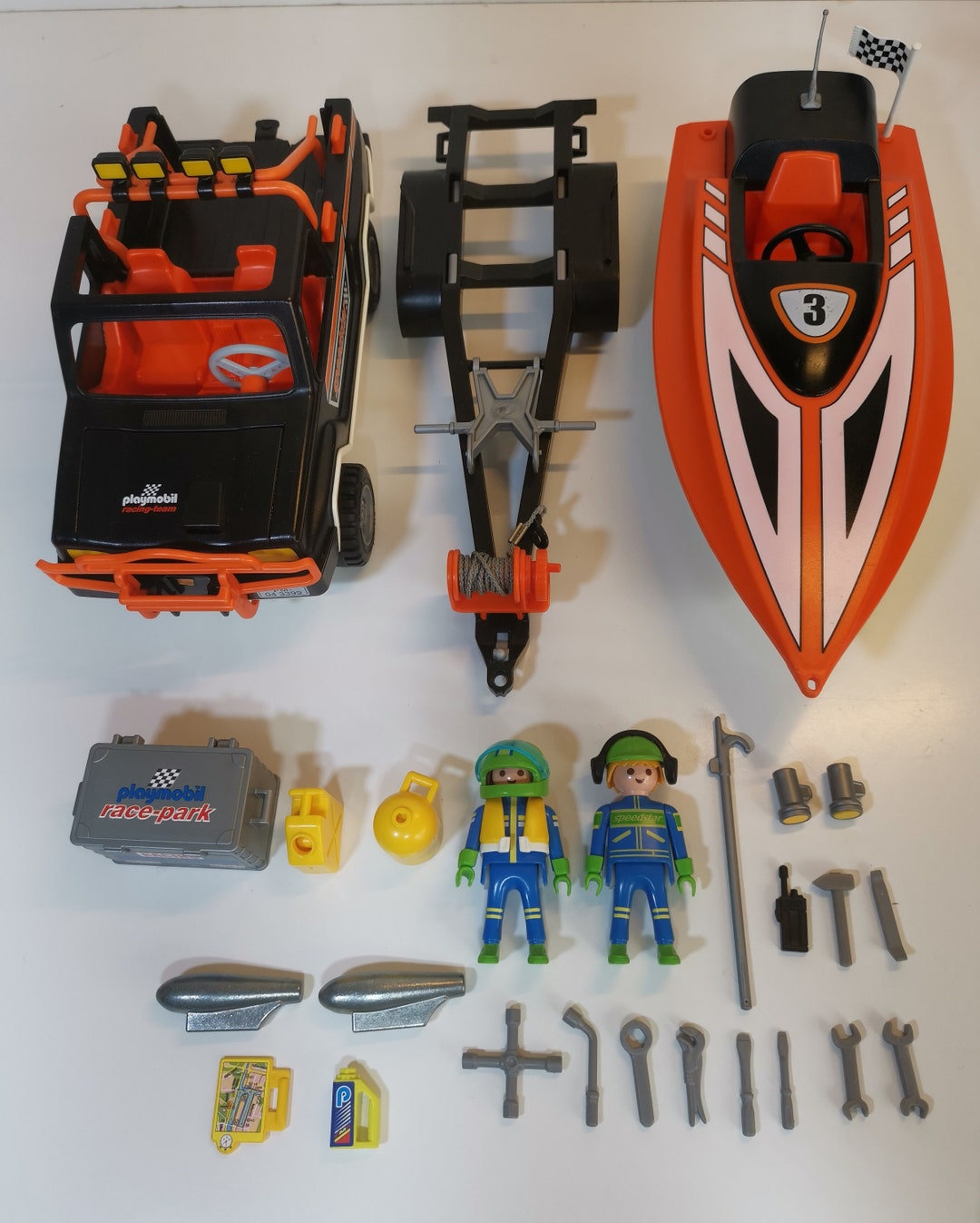 ホビー 模型車 車 レーシングカー スピンドルplaymobil 1 2 3 Amazon.co.jp: HTLNUZD 1/24 2024 レーシング合金 チャンピオン