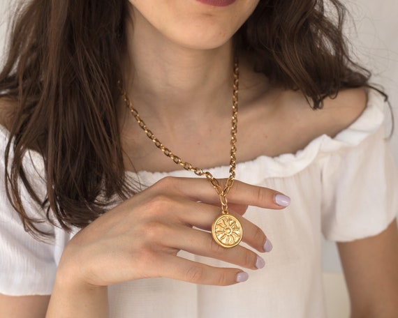 Modern Rectangle Chain Vintage Sun 