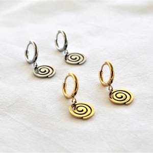 Griekse spiraaloorbellen - roestvrijstalen sieraden - perfect cadeau voor haar