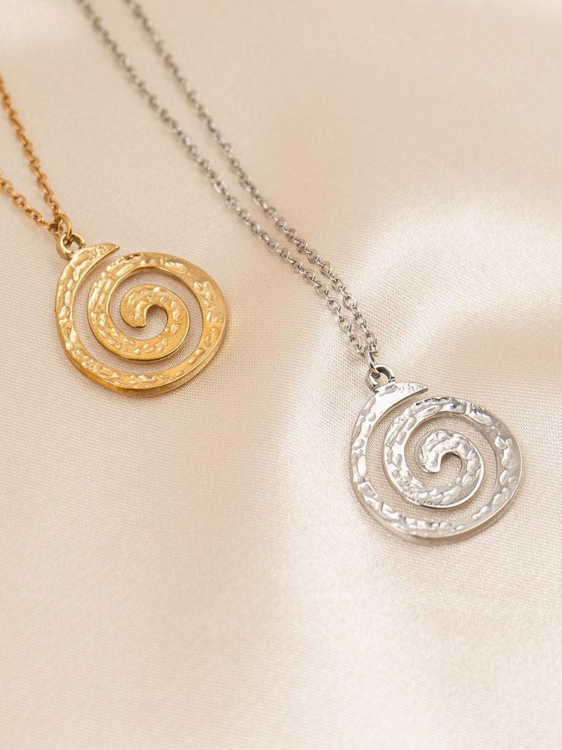 Spiral Pendant Necklace - AvestyleJewels
