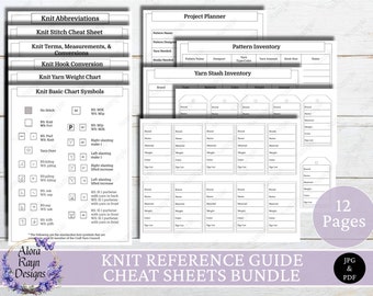 Può includere: Una guida di riferimento per la maglia stampabile con 12 pagine di cheat sheet. La guida include abbreviazioni di punti di maglia, simboli di diagramma di base, tabelle di peso del filato, un pianificatore di progetti e pagine di inventario del filato. La guida è in bianco e nero.