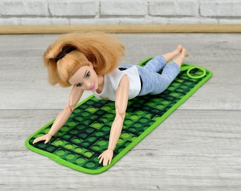 1:6 Yoga Mat for 12 inch Dolls. Dollhouse Miniature Fitness Mat.
