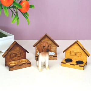 1:6 Scale Dollhouse Miniature Dog Food Bowls Stand. Perfect for 11.5-12 inch Dolls.