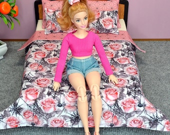 1:6 Doll Double Bedding Set of 5. Dollhouse Bedroom Accessories.