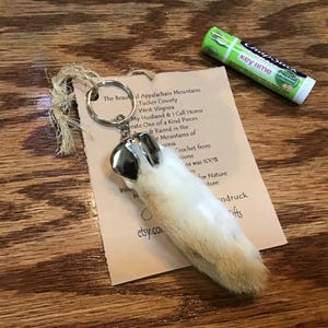Lucky Rabbits foot #B