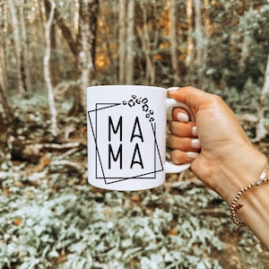 Personalized Mama Coffee Mug Custom New Mom Gift Mothers Day Gift Baby Shower Gift for Her Pregnancy Announcement Name Mug Baby Shower