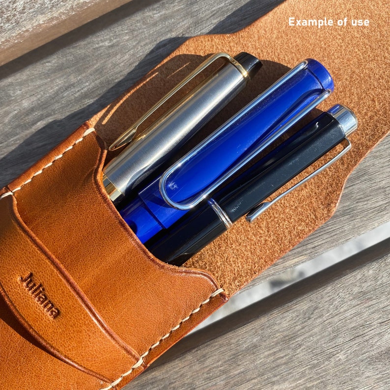Personalization in RomanKorean alphabet Vegetable tanned leather case Pen pouch Hand-stitching leather case Leather pen case
