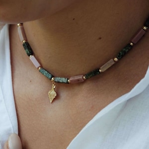 Rhodonite and African Turquoise Gemstone Necklace, Natural Stone Choker, Boho Accessories with Gemstones, Personalized Gemstone Jewelry