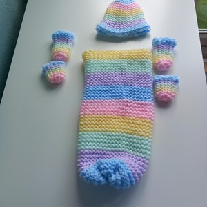 Colección de patrones de punto para bebé con telar / Gorro, capullo, manoplas y patucos / Accesorios para fotos / Regalos / Ideal para principiantes
