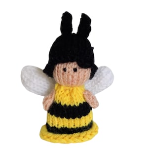 Mönster för Loom Stickad Bi-Fé-docka: Amigurumi-leksak (digital nedladdning)