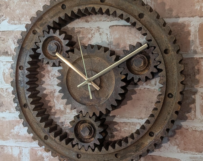 Rusting Cast Iron Style Gear Box Wall Clock