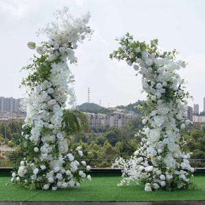Elegant White Wedding Arch Flower Arrangement – Outdoor Artificial Floral Garland for Ceremony Backdrop, Garden Wedding Decoration