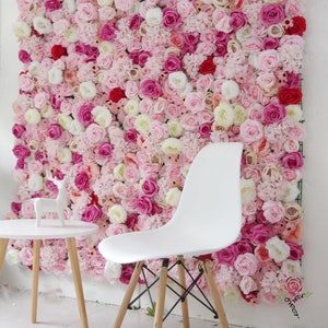 ピンクの花の壁の背景 ウェディングアレンジメント サロンフラワーウォール パーティーデコレーション 花の壁パネル イベント ベビーシャワー 写真撮影 壁の花