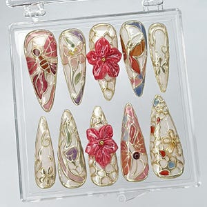 Stained Glass Press On Nails, 3D Floral Art Nail Set,  Gold Line Floral Design, Stained Glass Nails, Mosaic Glass Nails, Vintage Nails