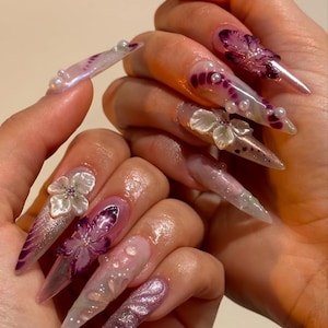 Purple Butterfly Press On Nails, Handmade Purple Ombre Nail Art, Elegant 3D Floral Design Fake Nails, Lavender Fake Nails, Purple Nails