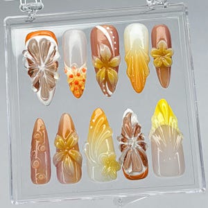 3D Orange Flower Press On Nails, Handmade Gradient Bloom Nail Art Set,Glossy Gradient Flower Nails, Yellow Orange 3D Floral Press Ons