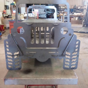 Fire pit and grill Large in the style of a JEEP