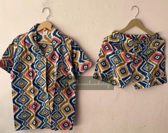 Conjunto de pijama con estampado Ikat de algodón hecho a mano, ropa de dormir con pantalones cortos para mujer, conjunto de pijama de verano