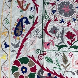 Indian Cotton Suzani Throw Blanket, Hand Embroidery Bed Sheet Bedspread, Suzani Wall Hanging, Bedding Throw Blanket, Sofa Cover Quilt HSB-23