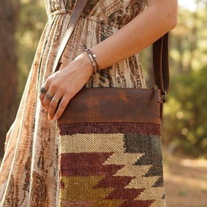 Rudhira Small Crossbody bag, Shoulder purse, Kilim Carpet Handbag, for daily use, Best Gift for Her/him Anniversary valentine's day unisex image 2