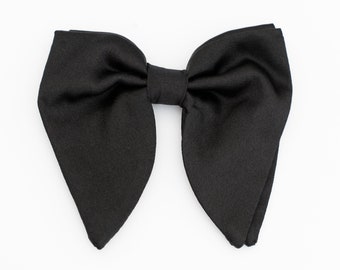 Oversize Silk Bowtie, Pre tied Bowie. Wedding Bowtie, Groonsman Bowtie.Tomford inspired.