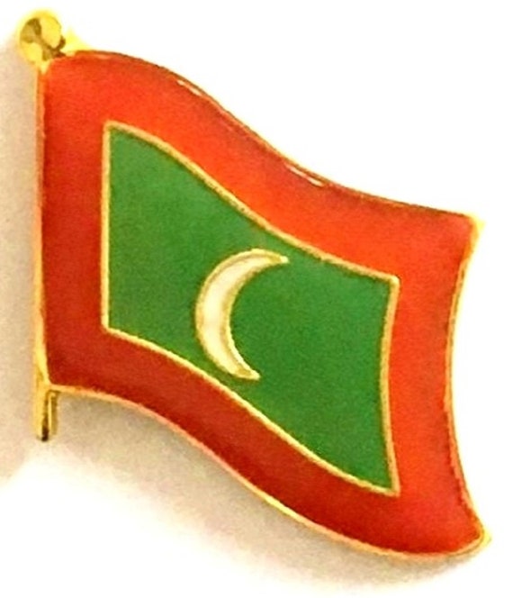 MALDIVES Flag Country Metal Lapel Pin Badge 