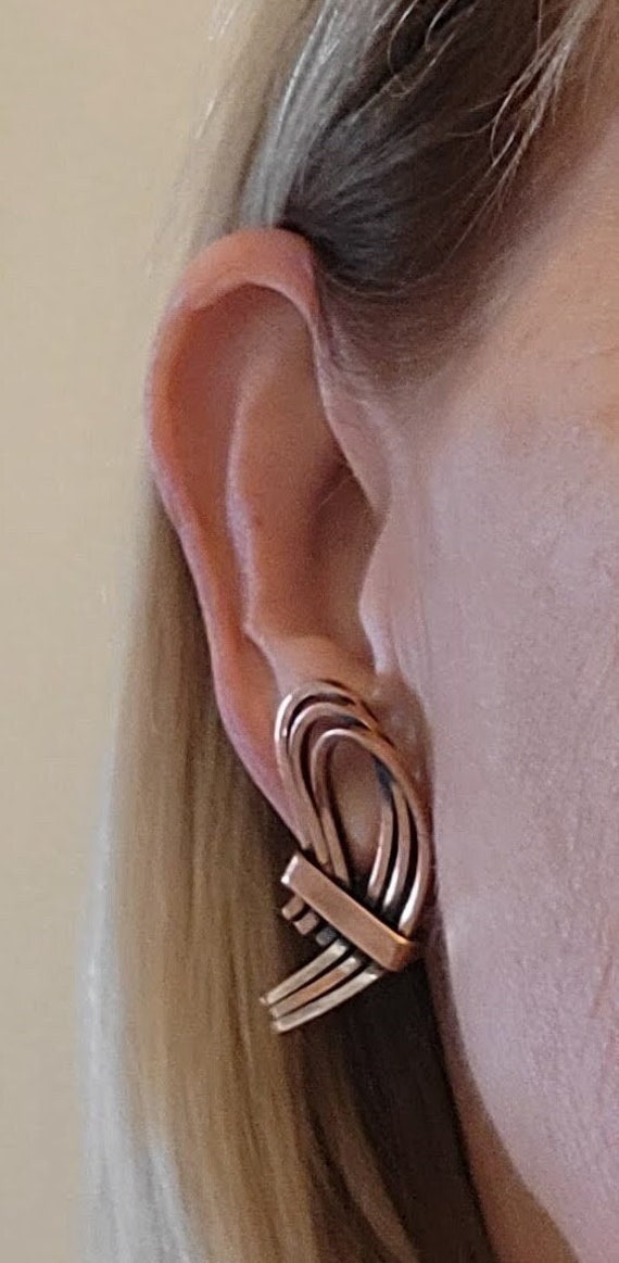 Vintage 1960's Copper Swirl Clip On Earrings