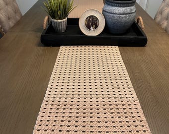 Simple Crochet Table Runner