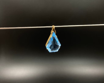 Vintage blue topaz pendant, antique glass pendant, large gold stone pendant, gold-plated chain pendant