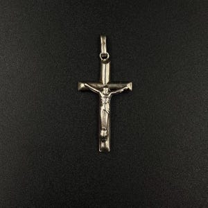Old Jesus Cross Pendant for Men, Cross Pendant Silver, Silver Plated Men&#39;s Pendant, Religious Symbol for Christians