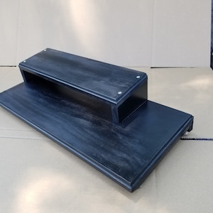 Model BN2T,  10x24 Two Tier, Black