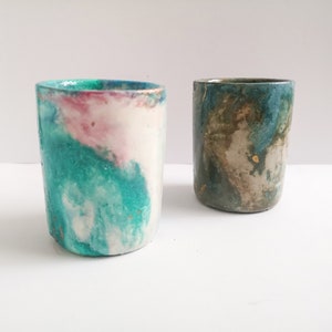 Concrete Toothbrush Holder Vibrant Tall Minimalist Pen Makeup Brush Cup Modern Cylindrical Holder Stationary Storage Pencil Pot
