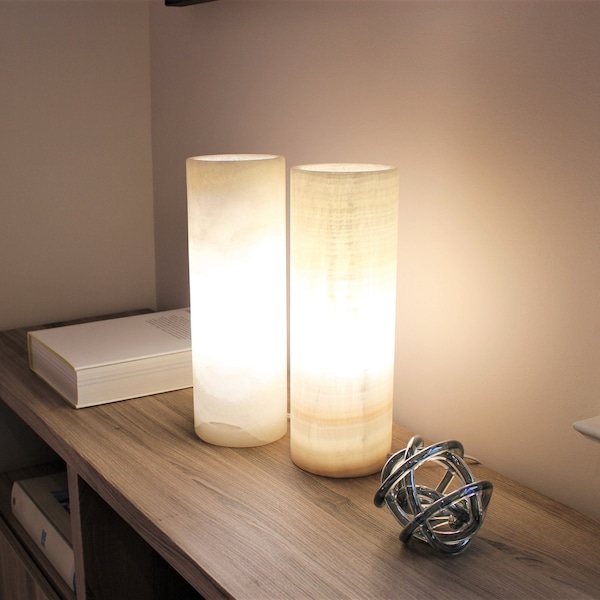 White cylindrical Onyx table lamp - 12 inch - Minimalist elegance