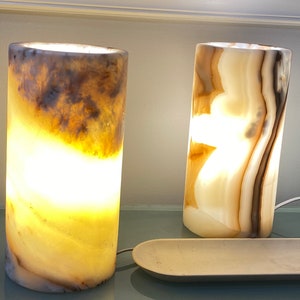 Stylish Raw Onyx lamp, 12&quot; - Different Natural veins and pattern