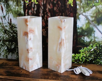 Onyx Table Lamp with Abstract, Cloudy Pattern in Golden Brown Tones, 12"